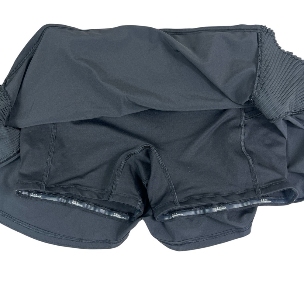 Lululemon Athletica Play Off The Pleats Skirt *13" Black (First Release) Size 4 - Picture 8 of 11